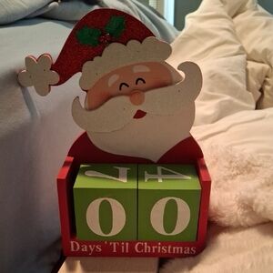 Hobby Lobby Santa Christmas Countdown Decor - Red and Green